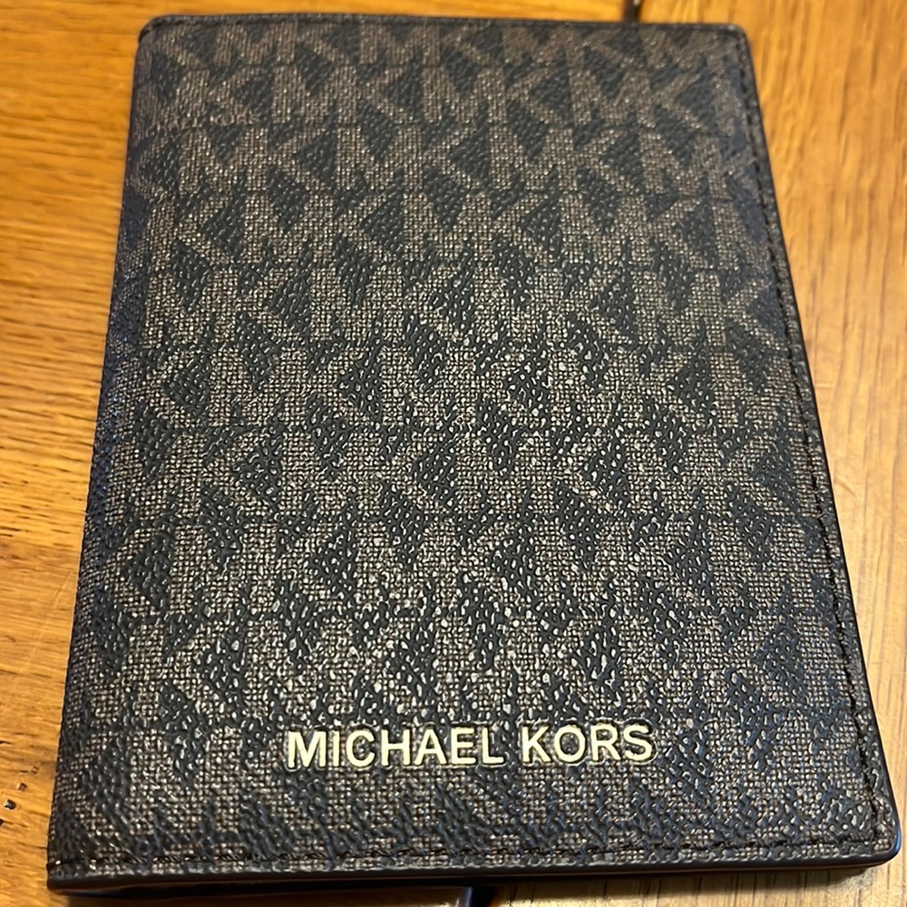 Passport wallet !